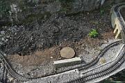 2019-04-09-010 An dieser Stelle wurde ein Busch entfernt, hier kommt dann eine Eisenbahnschleife hin.