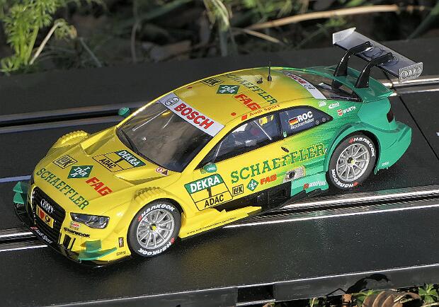 30707 Carrera Digital 132 Audi A5 DTM M.Rockenfeller Nr.1 2014 - 30707