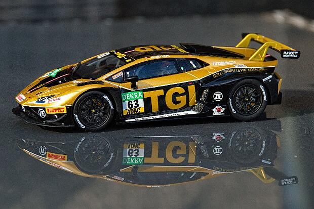 32058 Carrera Digital 132 Lamborghini Huracán GT3 Evo2 GRT Grasser Racing Nr.63 DTM 2024