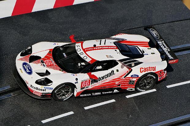 30913 Carrera Digital 132 Ford GT Race Car Nr.66 - 30913