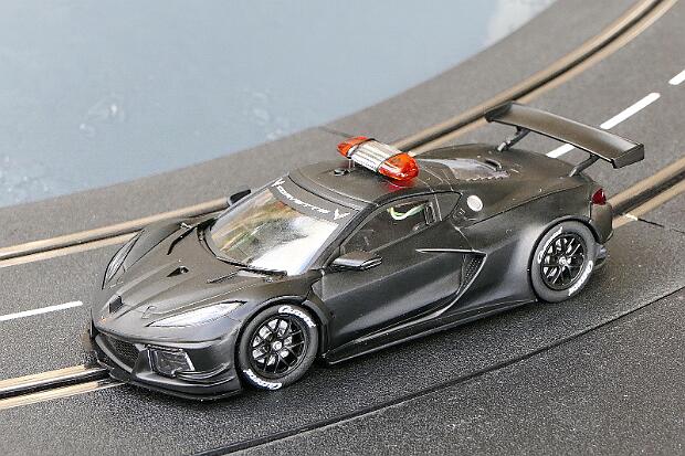 31015 Carrera Digital 132 Chevrolet Corvette C8.R Safety-Car - 31015