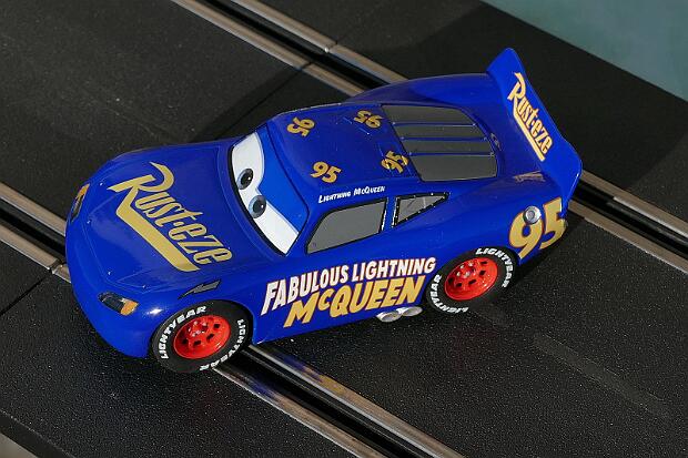 30859 Carrera Digital 132 Disney Pixar Cars Fabulous Lightning McQueen - 30859